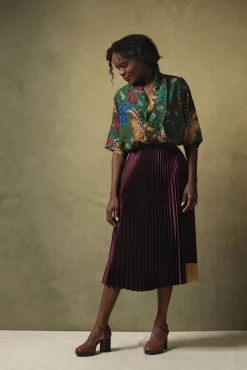 One Hundred Stars Flower Vase Green Rachel Top|Women Tops