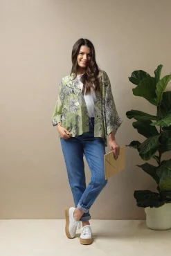 One Hundred Stars Kew Etched Floral Fern Kimono|Women Short Kimonos