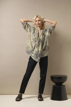 One Hundred Stars Kew Etched Floral Stone Rachel Top|Women Tops