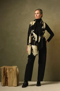 One Hundred Stars Stork Black Wool Scarf| Wool Scarves